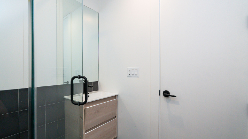 1054 Bushwick Avenue - Photo 3