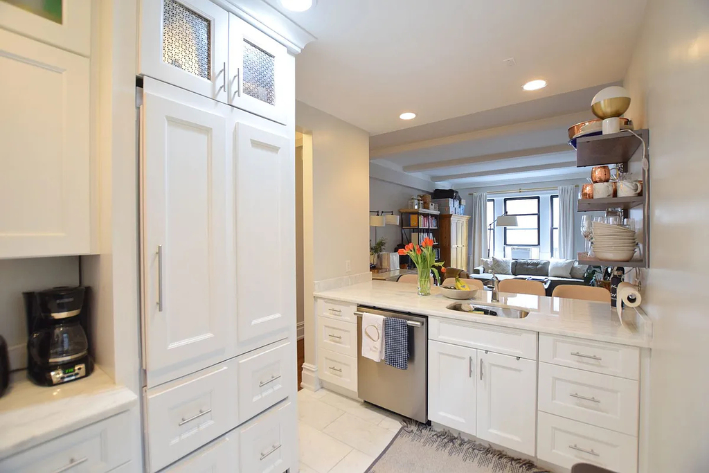 108 West 71st Street - Photo 2