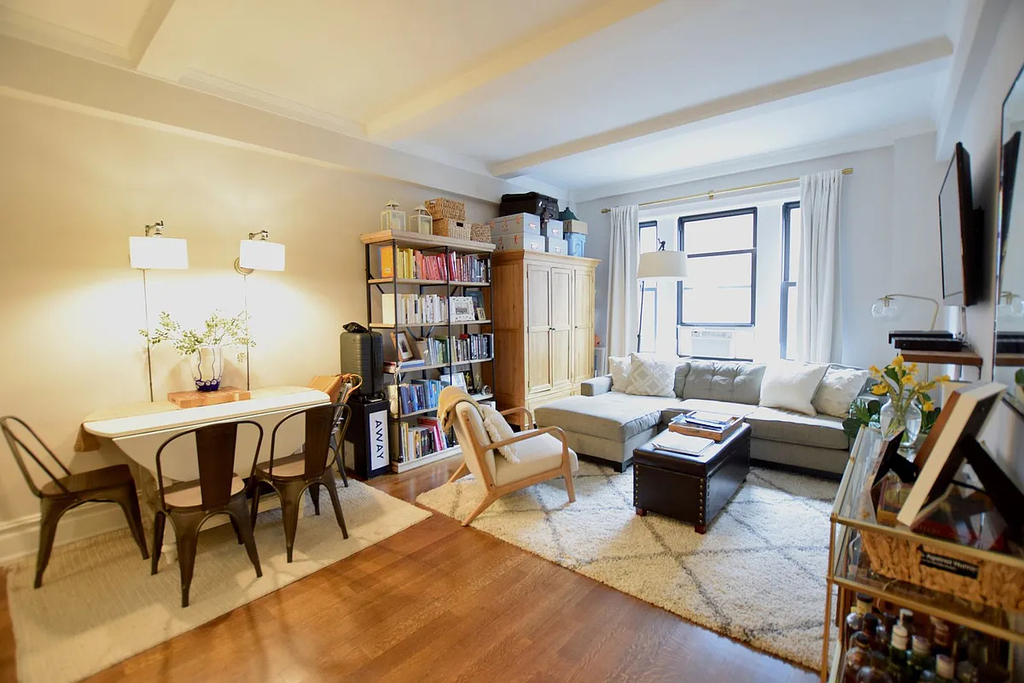 108 West 71st Street - Photo 3
