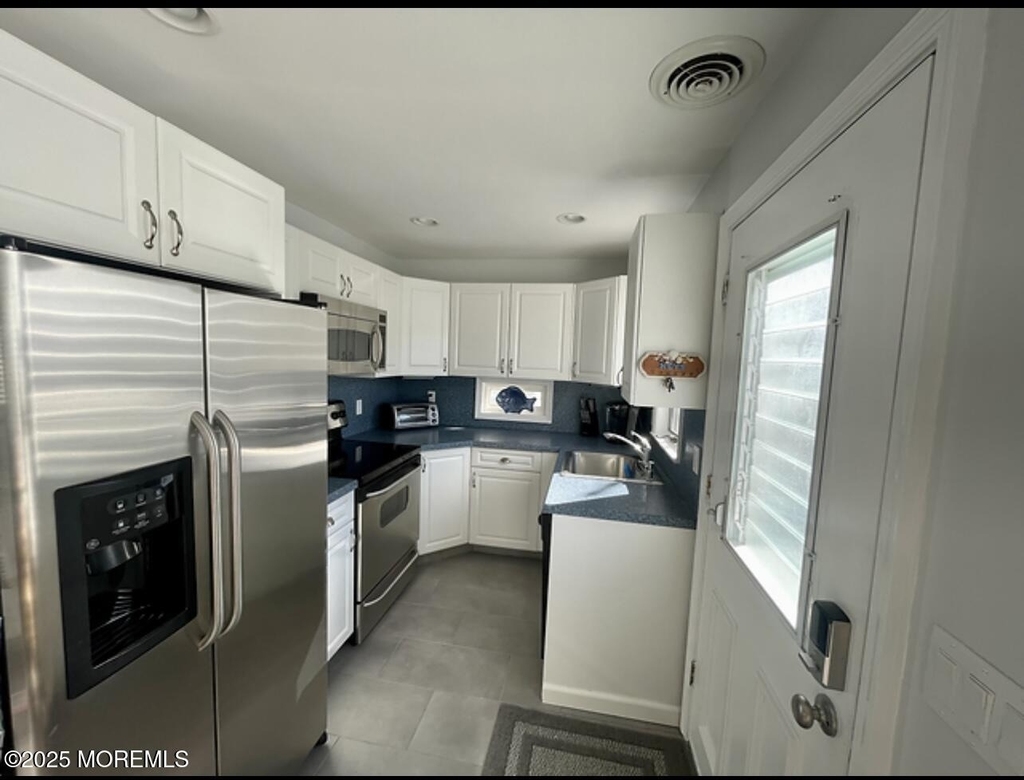 23 E Surf Way - Photo 6