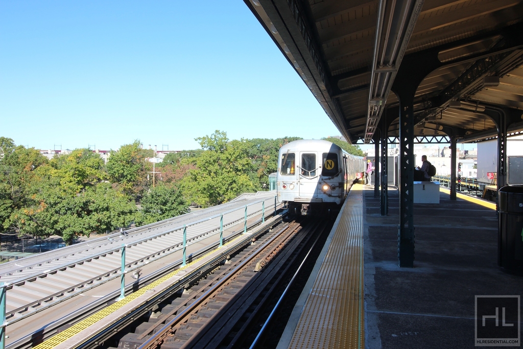 12th Street - Photo 22