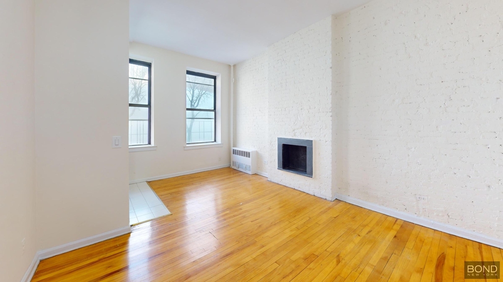 434 East 89th Street - Photo 0