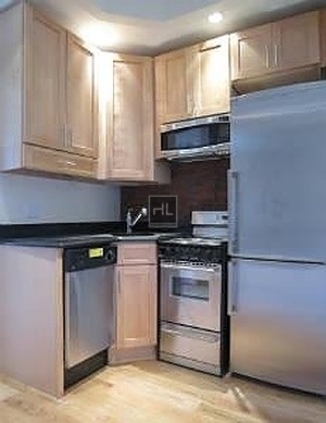 East 35th Street - Photo 3