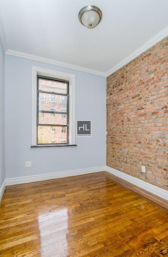 East 32nd Street - Photo 5