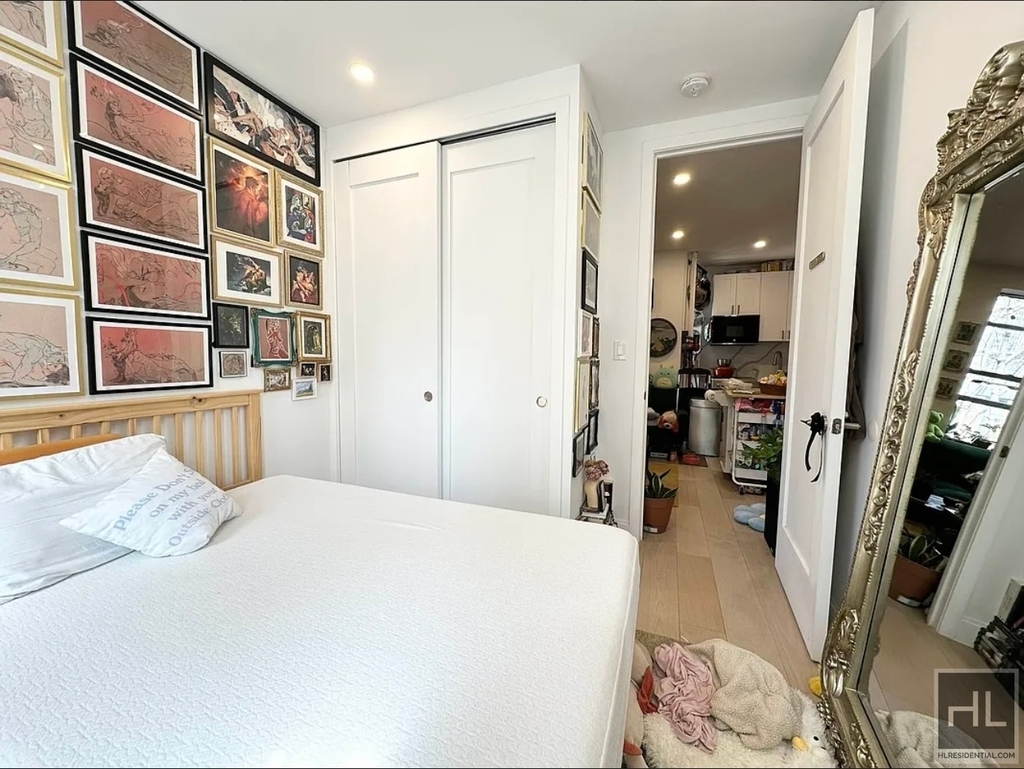 East 88th Street - Photo 1