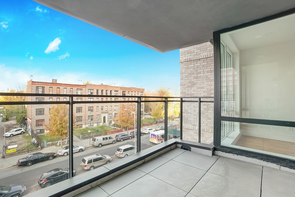 2155 Caton Avenue - Photo 3