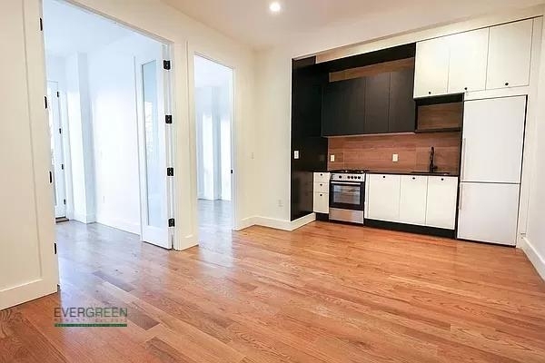 406 Cornelia Street - Photo 1