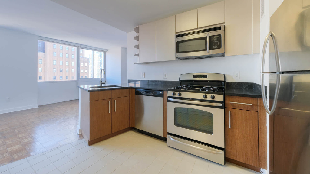 111 Lawrence Street - Photo 39