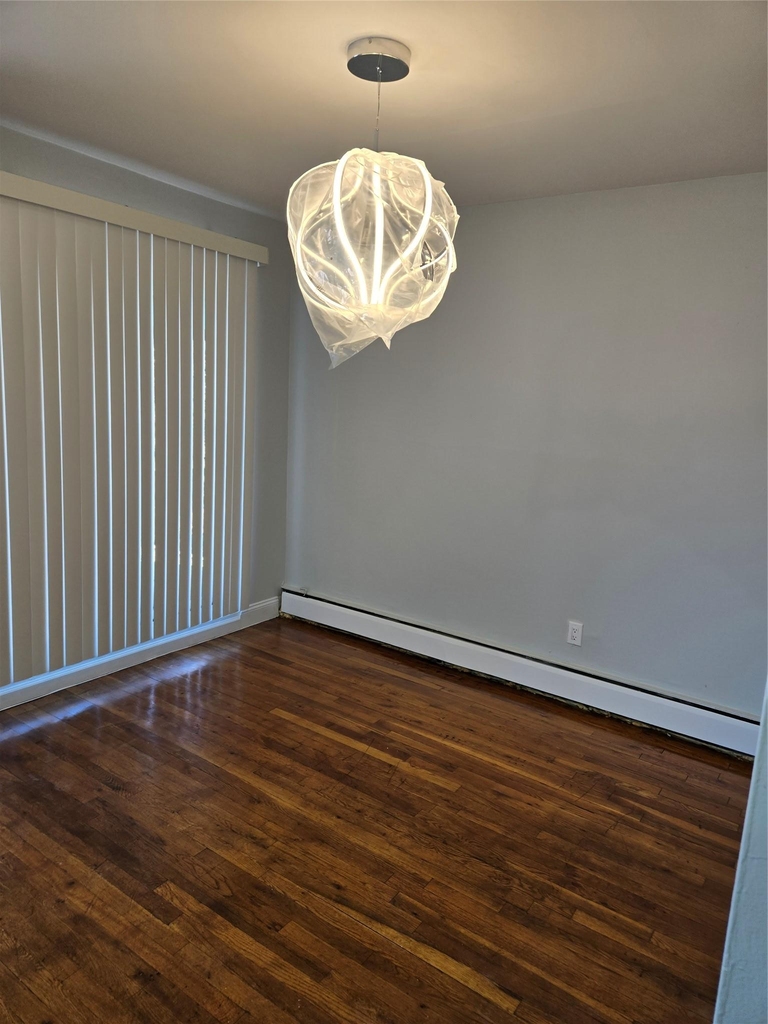 544 E 81st Street - Photo 9