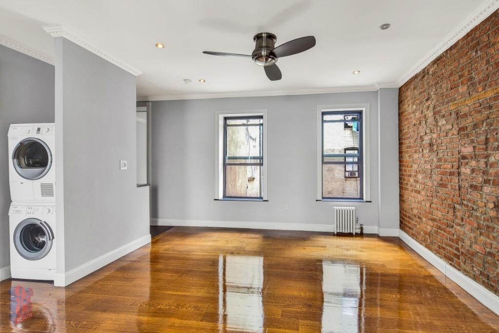334 East 100th Street - Photo 3