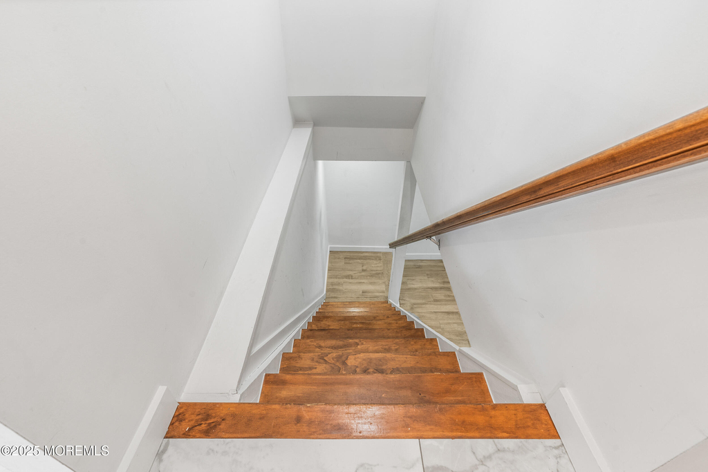 866 Red Oaks Drive - Photo 25