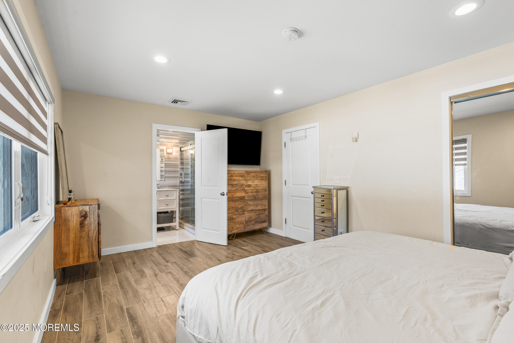 866 Red Oaks Drive - Photo 21