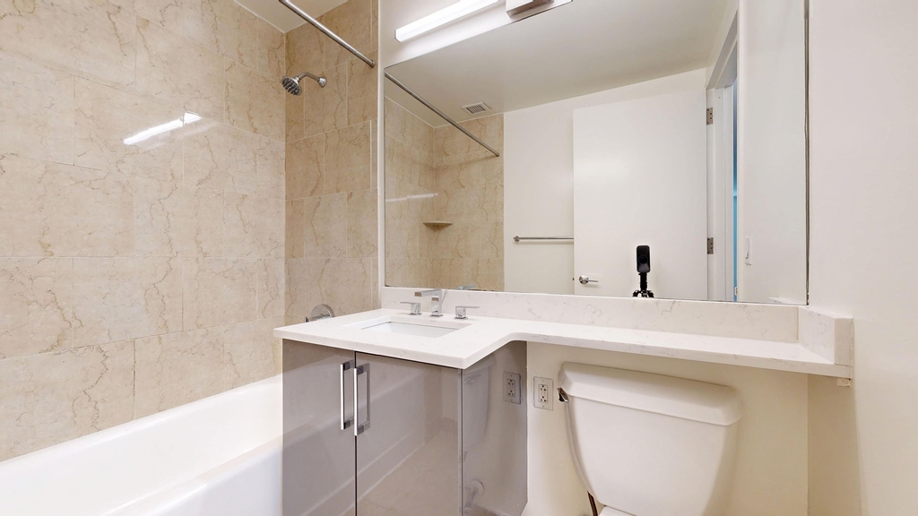 10 Hanover Square - Photo 4