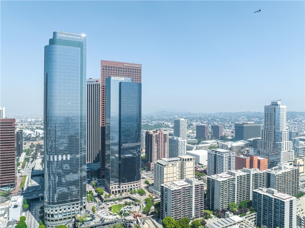 400 S Broadway - Photo 16
