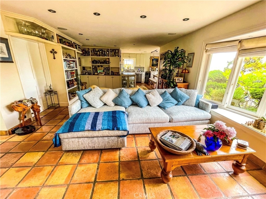 30722 Marilyn Drive - Photo 10