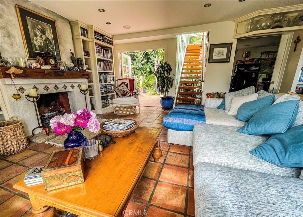 30722 Marilyn Drive - Photo 9