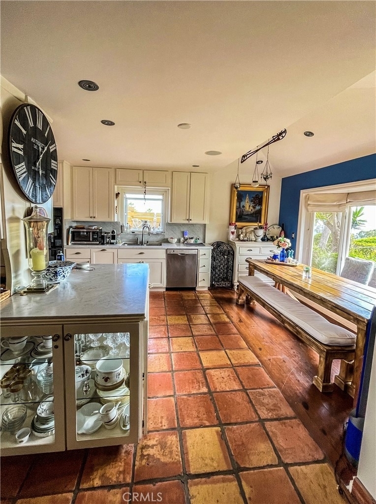 30722 Marilyn Drive - Photo 7