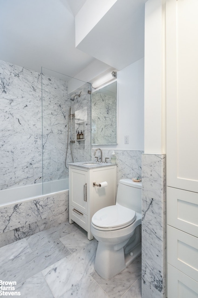 145 E 84th Street - Photo 5
