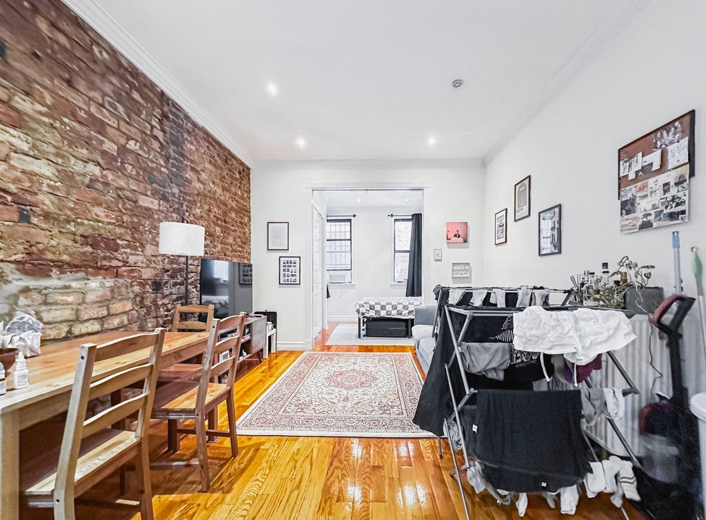 340 East 55th Street - Photo 0