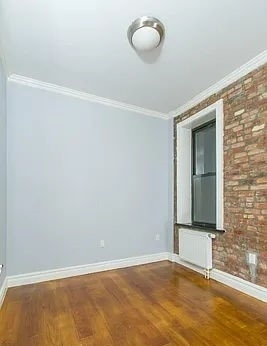 202 East 13th Street - Photo 4