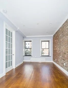 202 East 13th Street - Photo 3