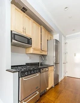 202 East 13th Street - Photo 1