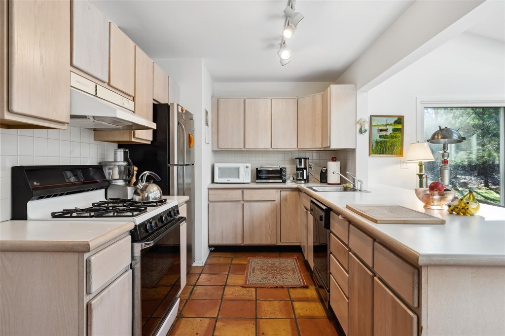 34 Underwood Drive - Photo 16