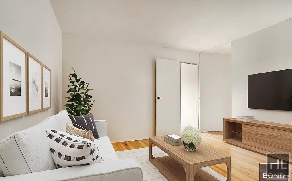 East 30th Street - Photo 2
