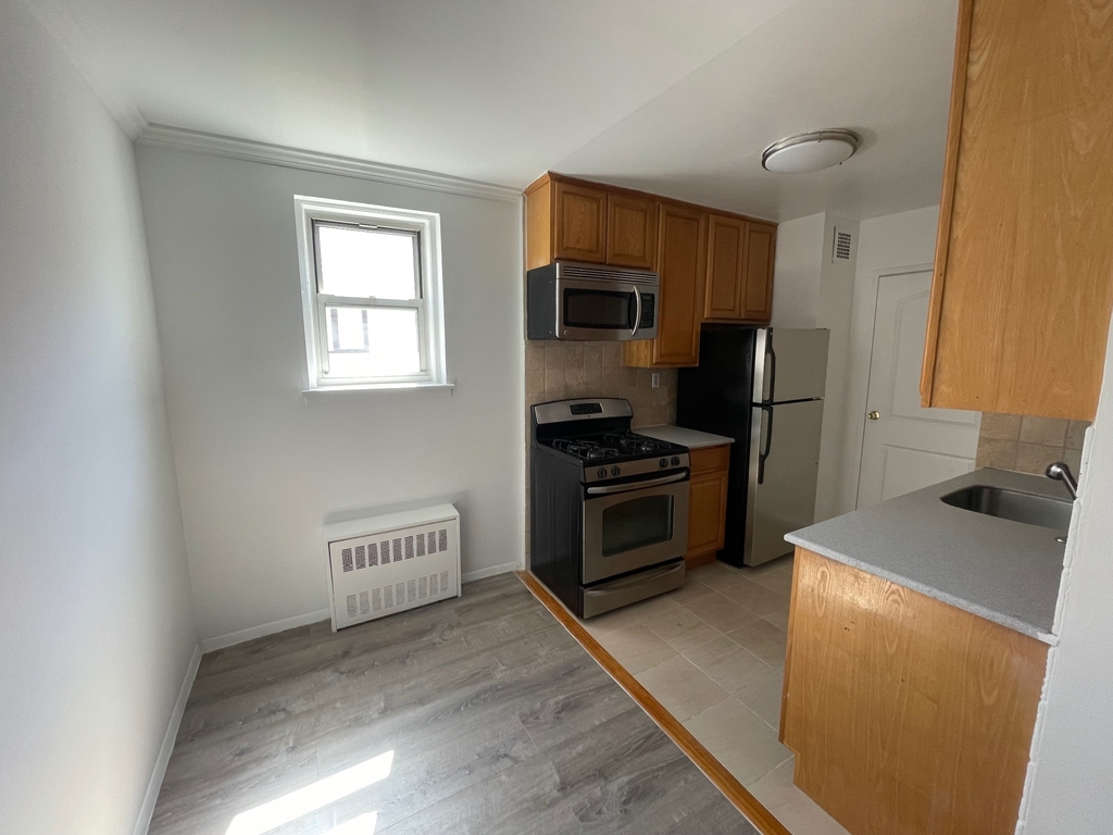4430 Douglaston - Photo 5