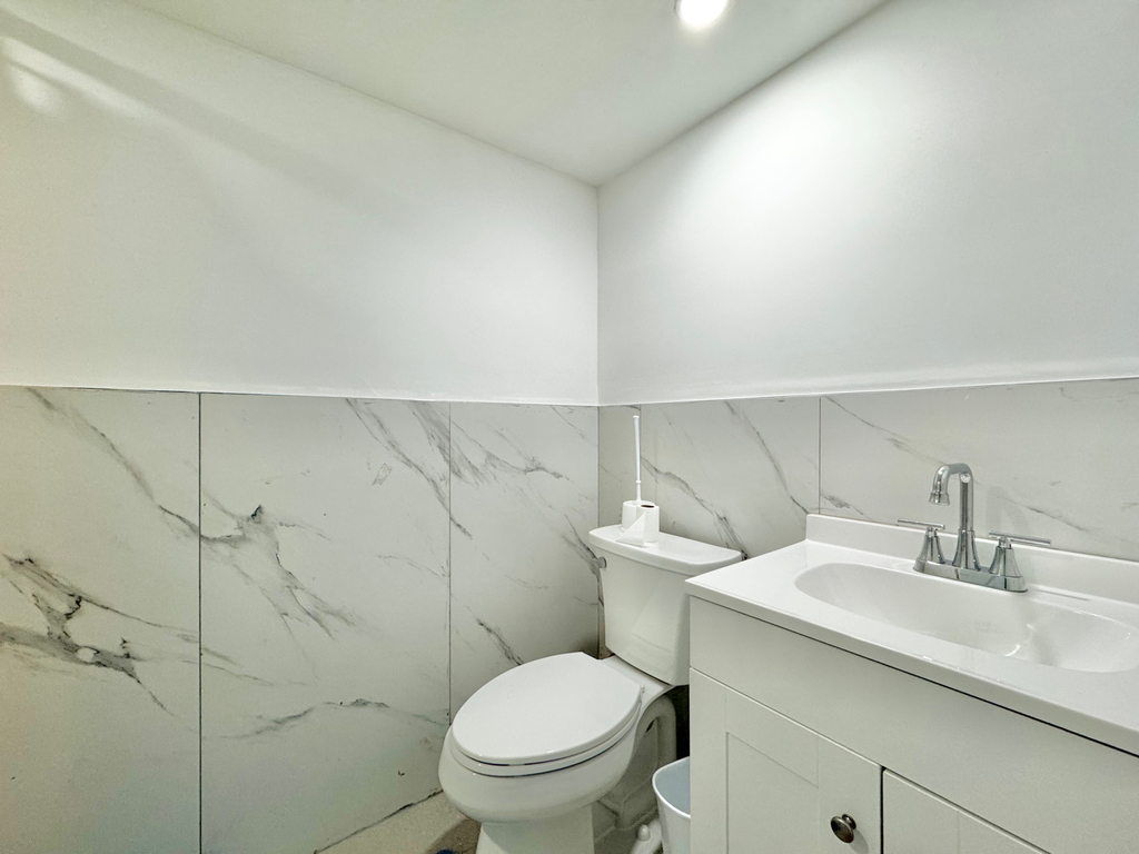 1518 Jefferson Avenue - Photo 9