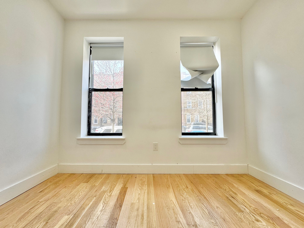 1518 Jefferson Avenue - Photo 4