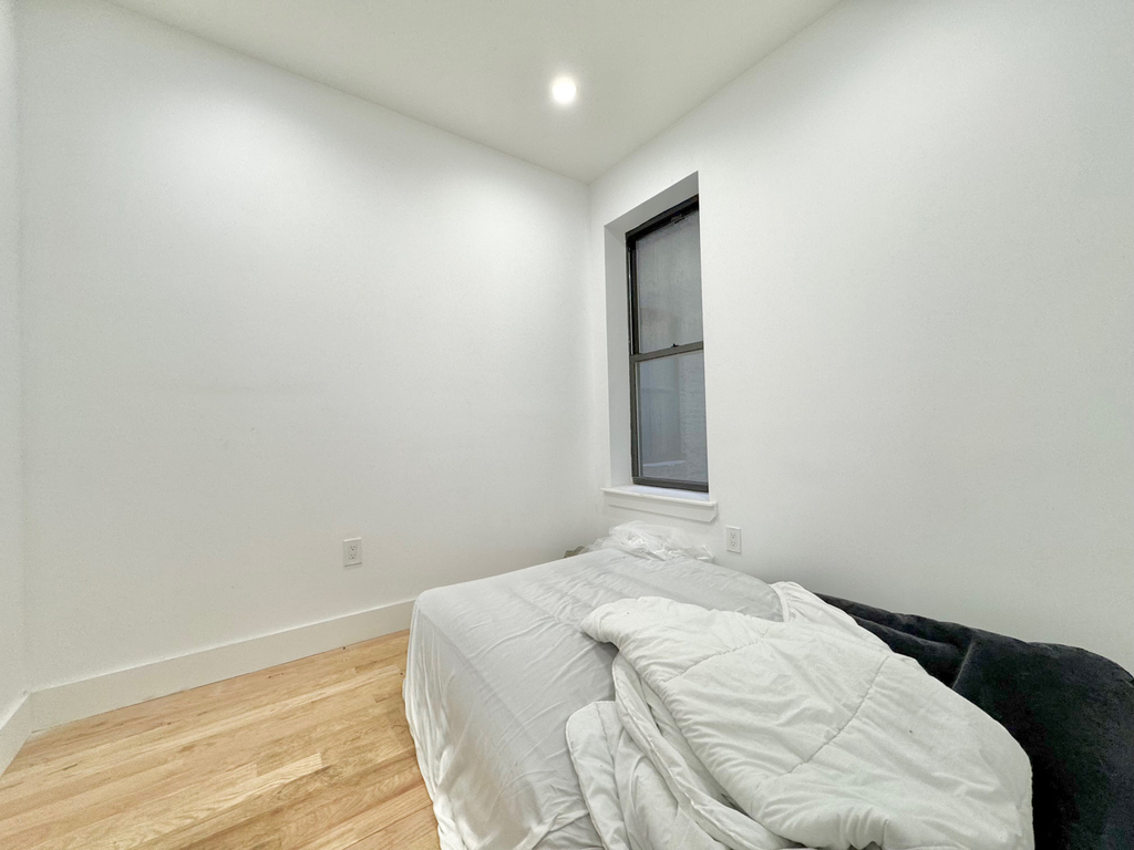 1518 Jefferson Avenue - Photo 1