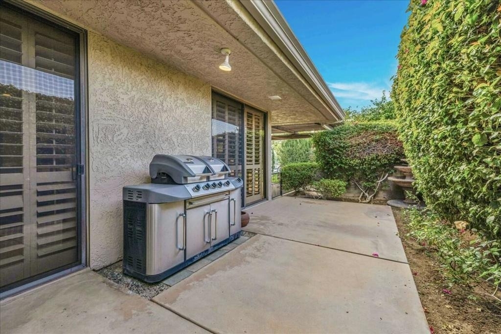 2 Cornell Drive - Photo 35