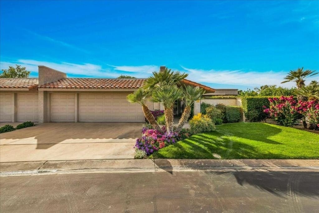 2 Cornell Drive - Photo 1