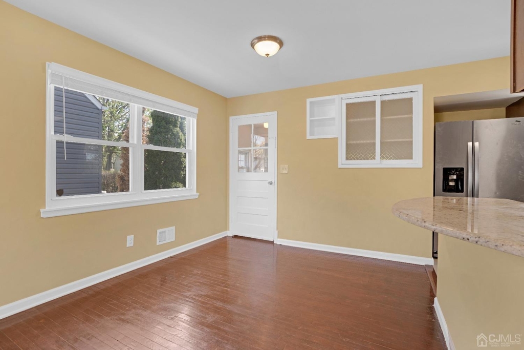 21 Westbury Road - Photo 10