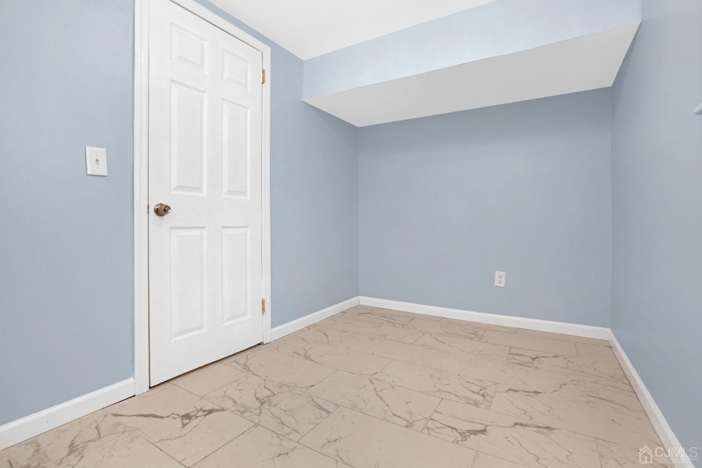 21 Westbury Road - Photo 22