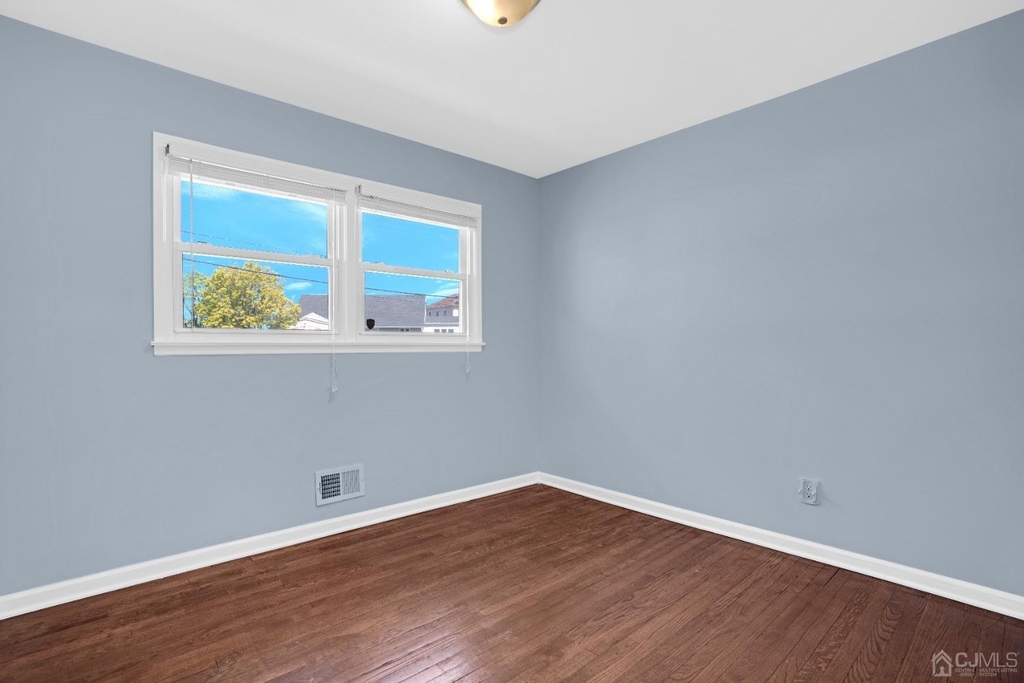 21 Westbury Road - Photo 16