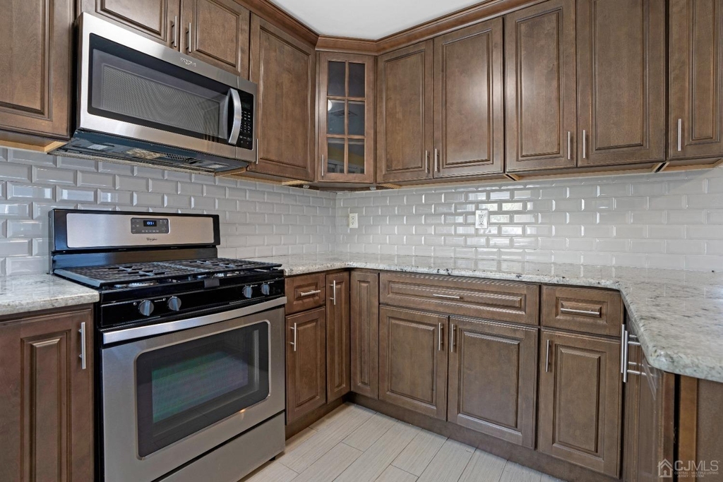 21 Westbury Road - Photo 6