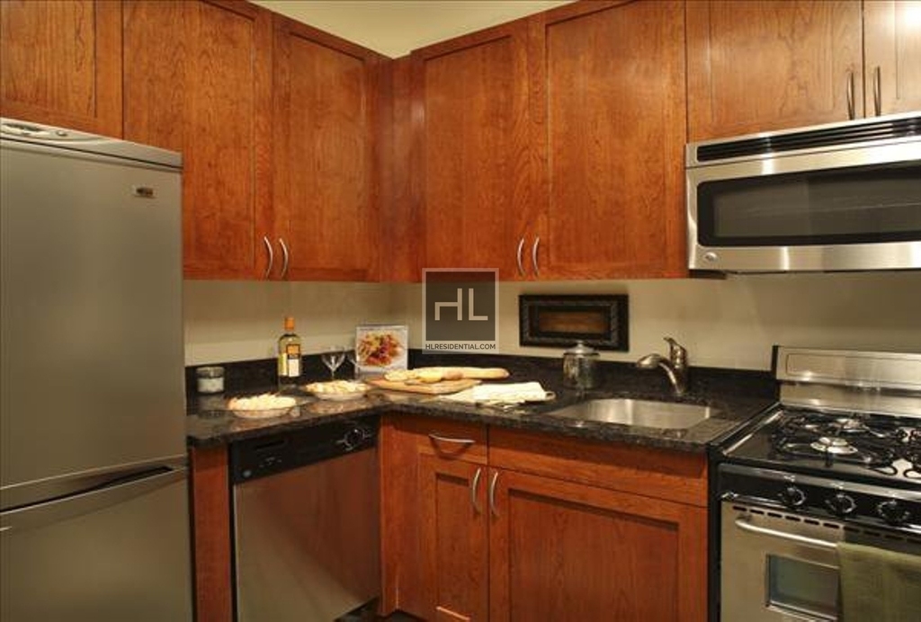 West 77th Street - Photo 0