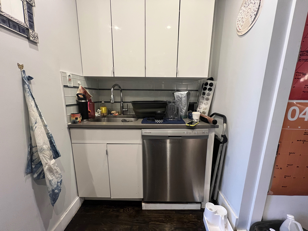 16-29 Summerfield Street - Photo 8