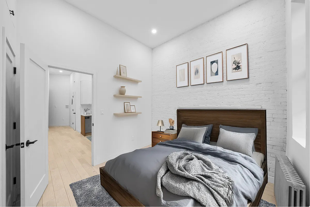 501 1/2 East 83rd Street - Photo 1
