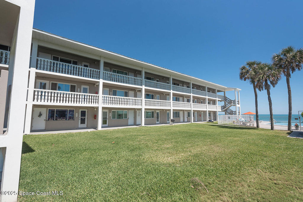1273 Highway A1a - Photo 2