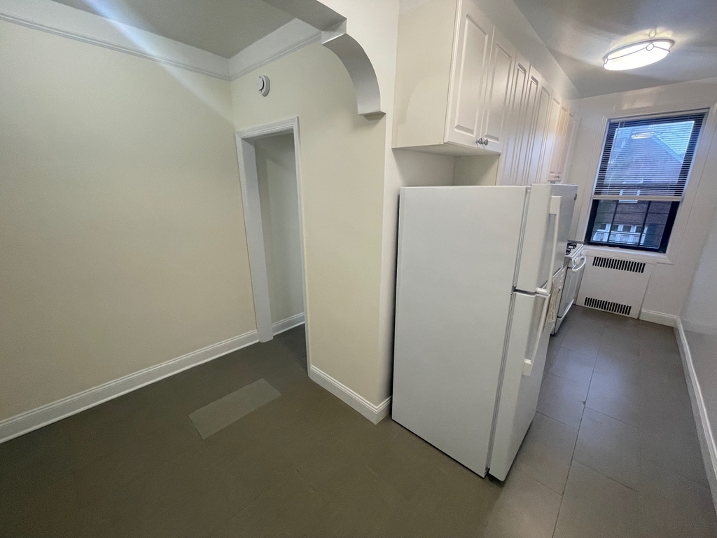 36-19 167th Street - Photo 6