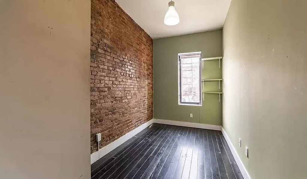 1066 Putnam Avenue - Photo 14