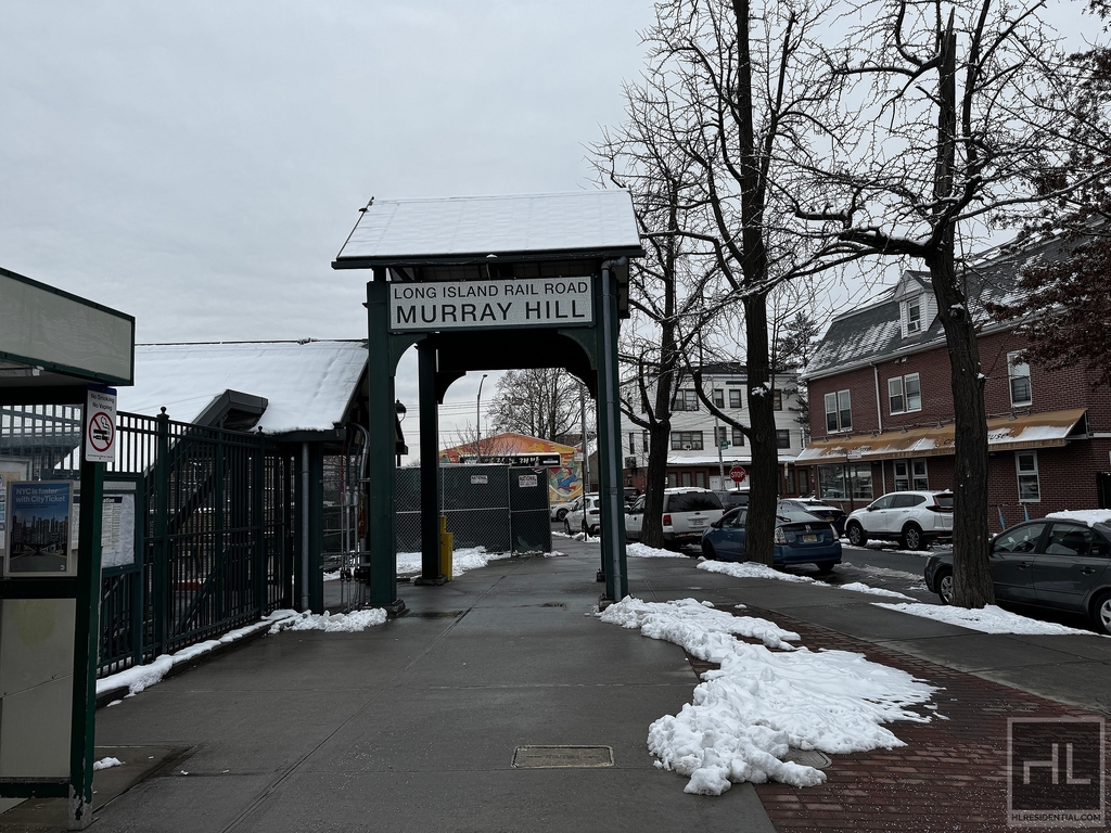Northern Boulevard - Photo 0