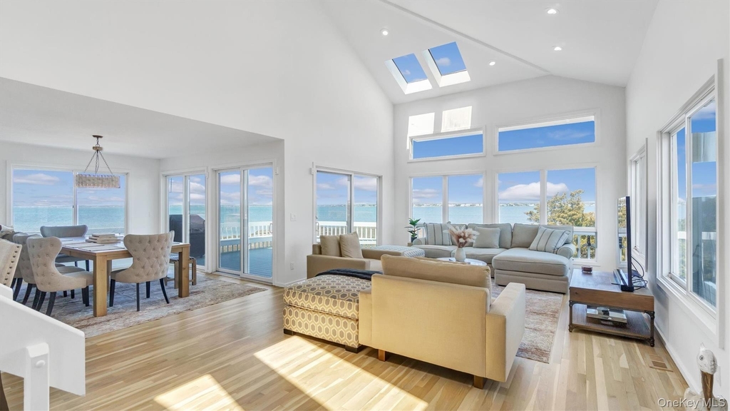 552 Dune Road - Photo 6