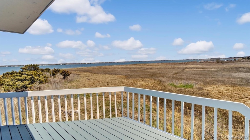 552 Dune Road - Photo 13