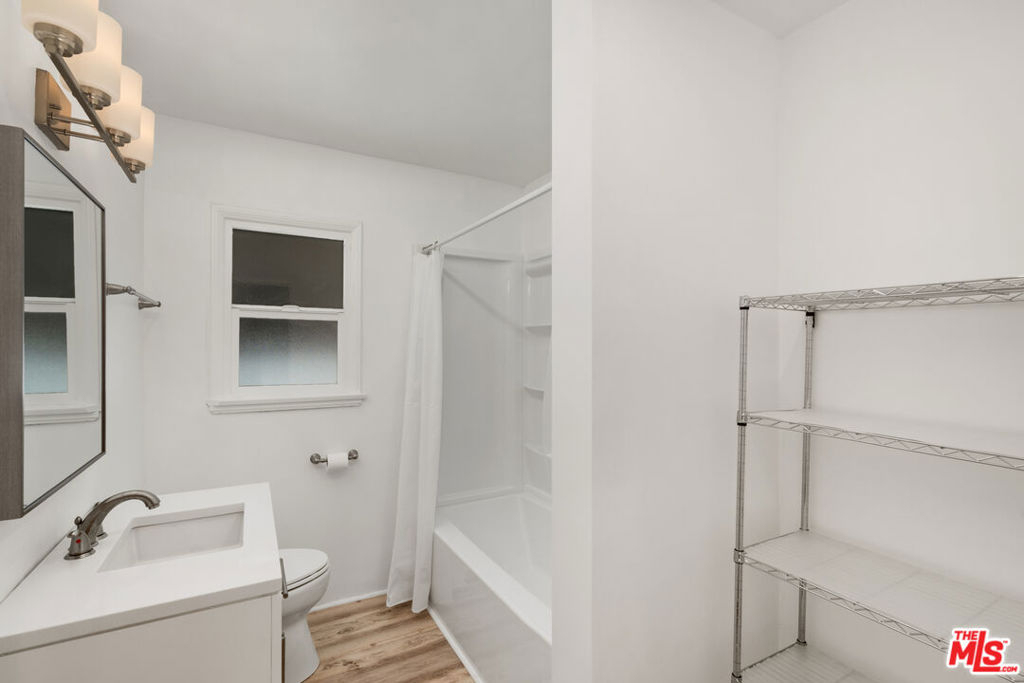 1315 Grant Street - Photo 10
