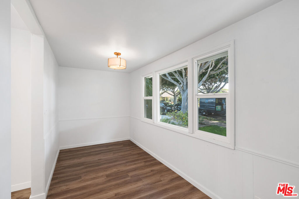 1315 Grant Street - Photo 6