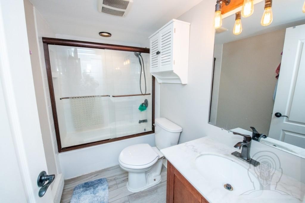 7117 West 93rd Street - Photo 6